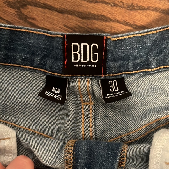 Urban Outfitters BDG Shorts - Picture 3 of 3